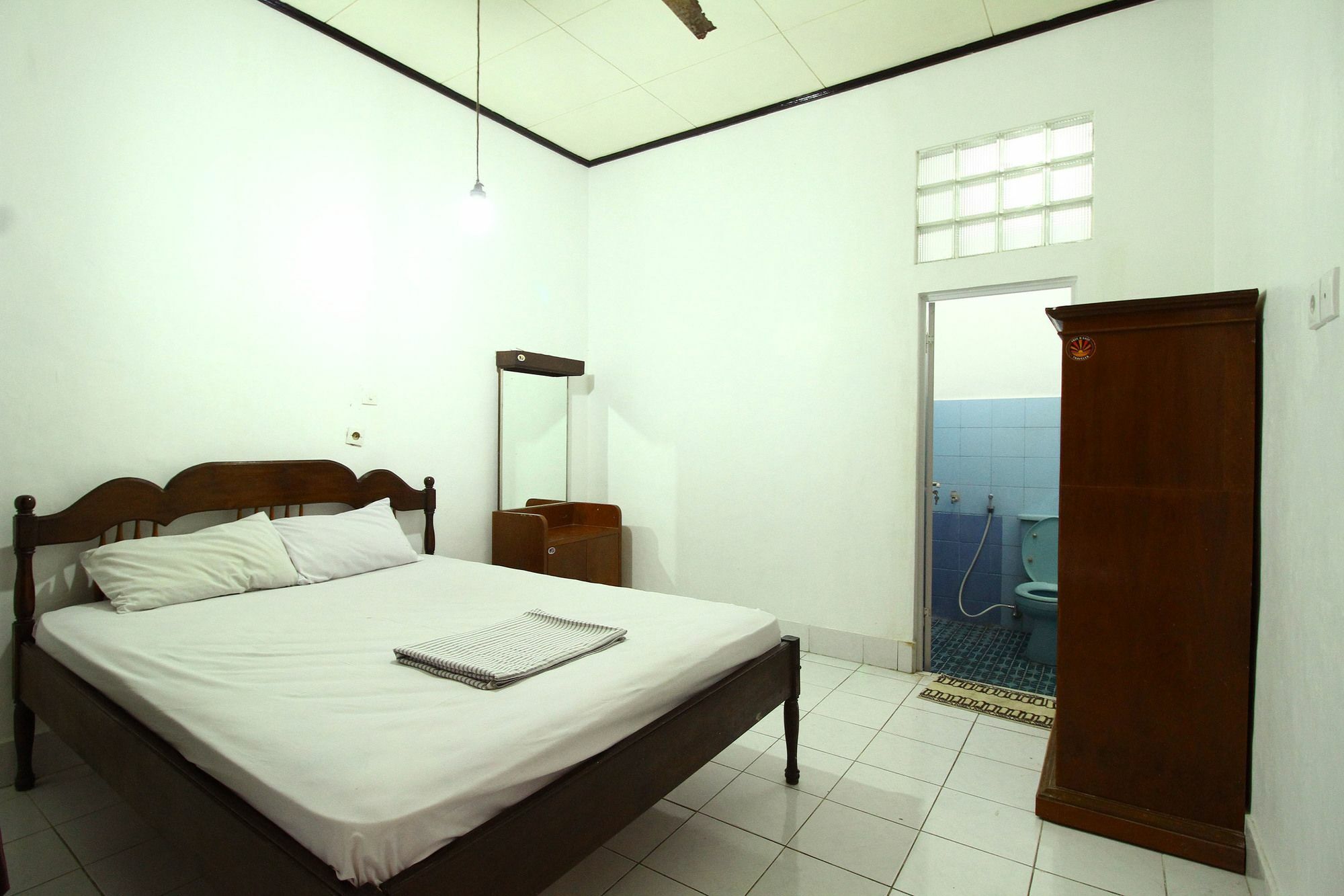 Dua Dara Inn Kuta Legian  Exterior photo